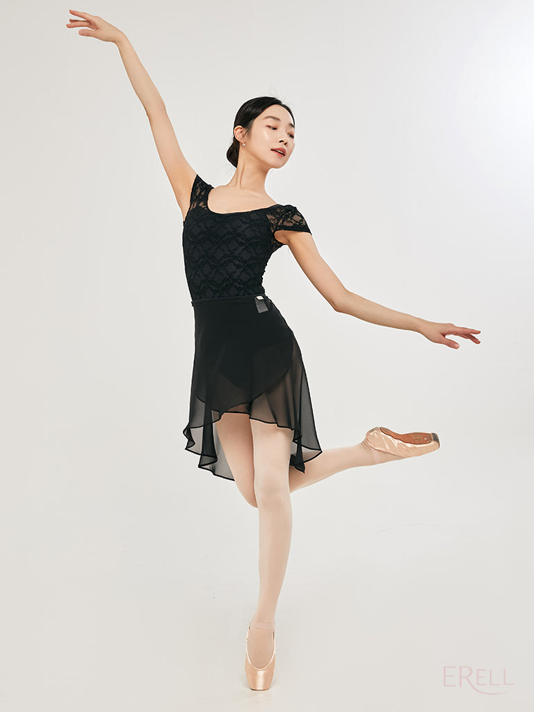 Linda Short-Sleeve Top