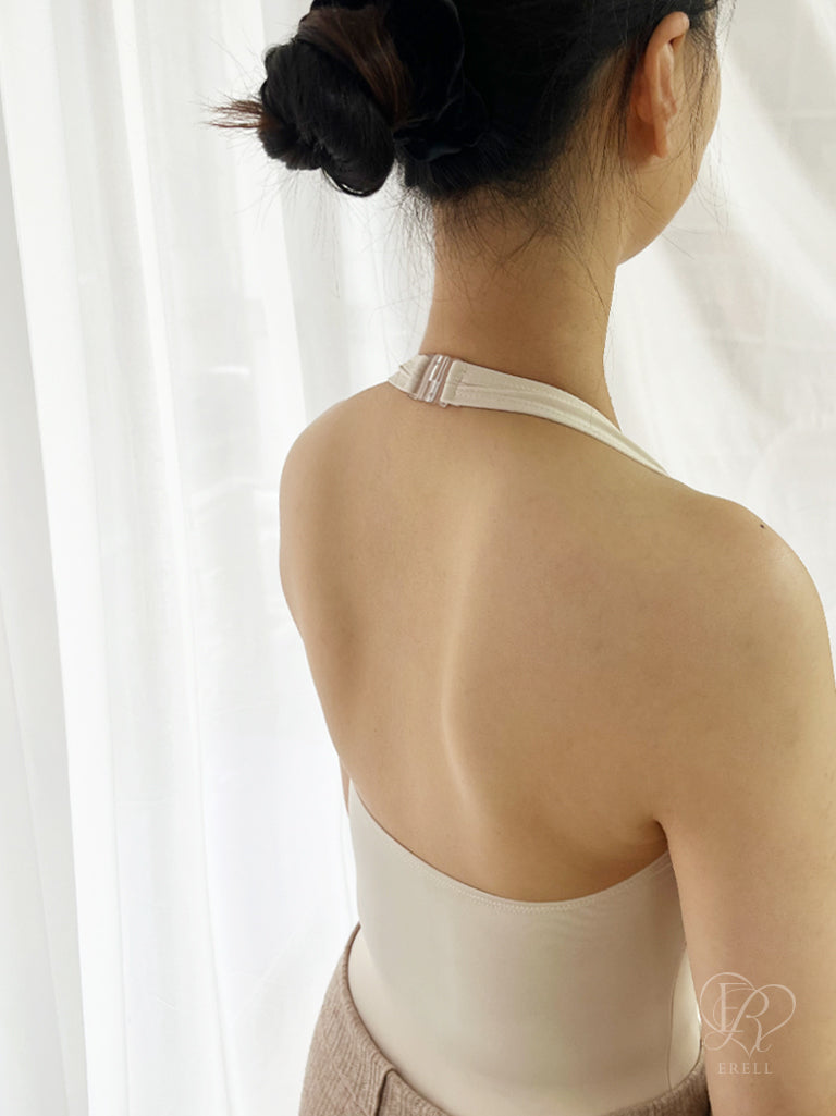 Lora Leotard