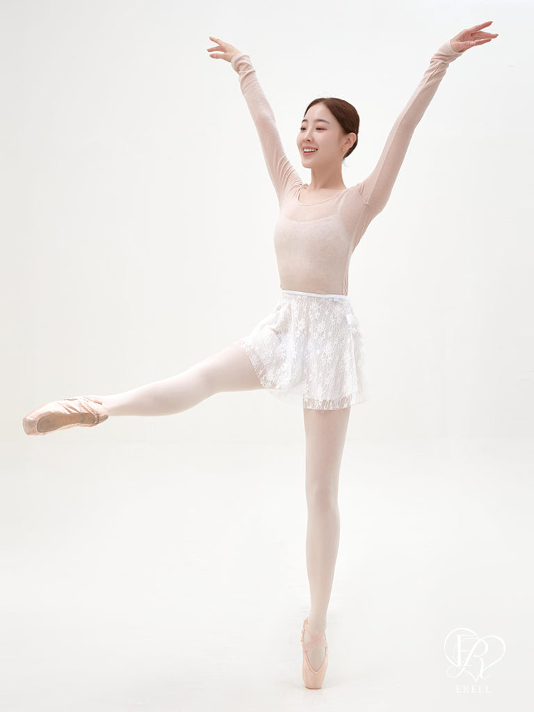 Back Ribbon-Tie Top