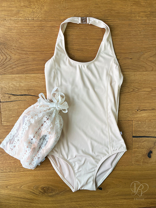 Lora Leotard