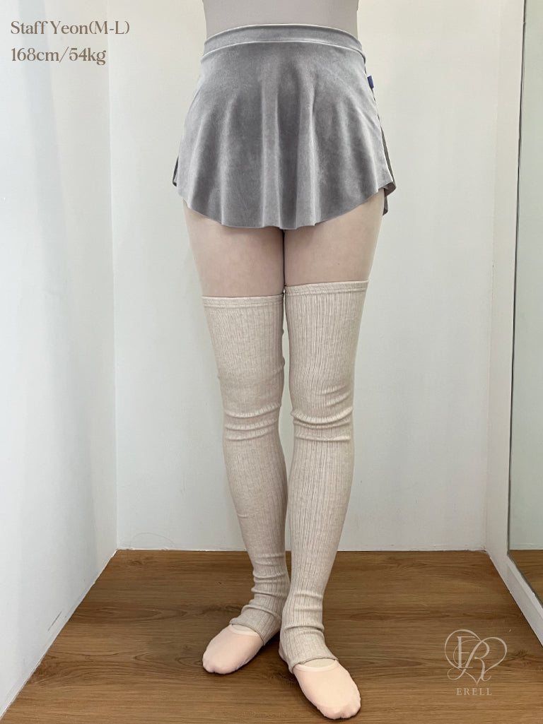 Lynn Velvet Pull-on Skirt