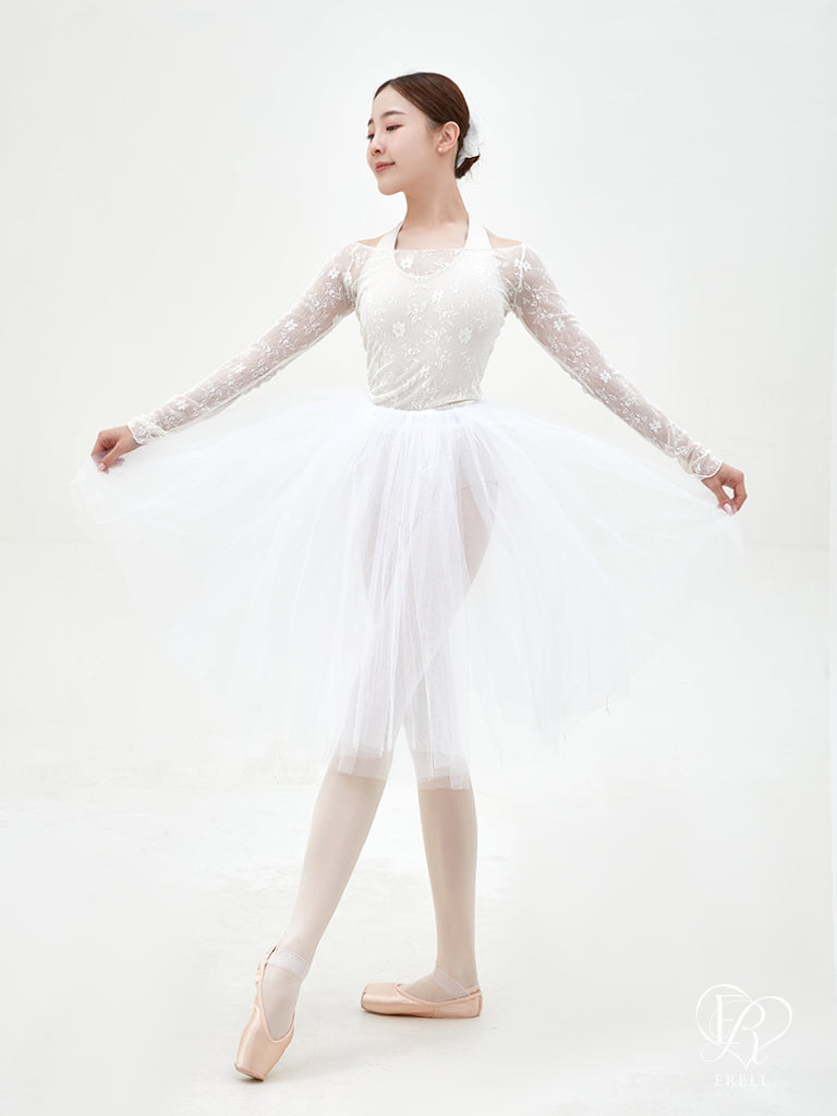 Lora Leotard
